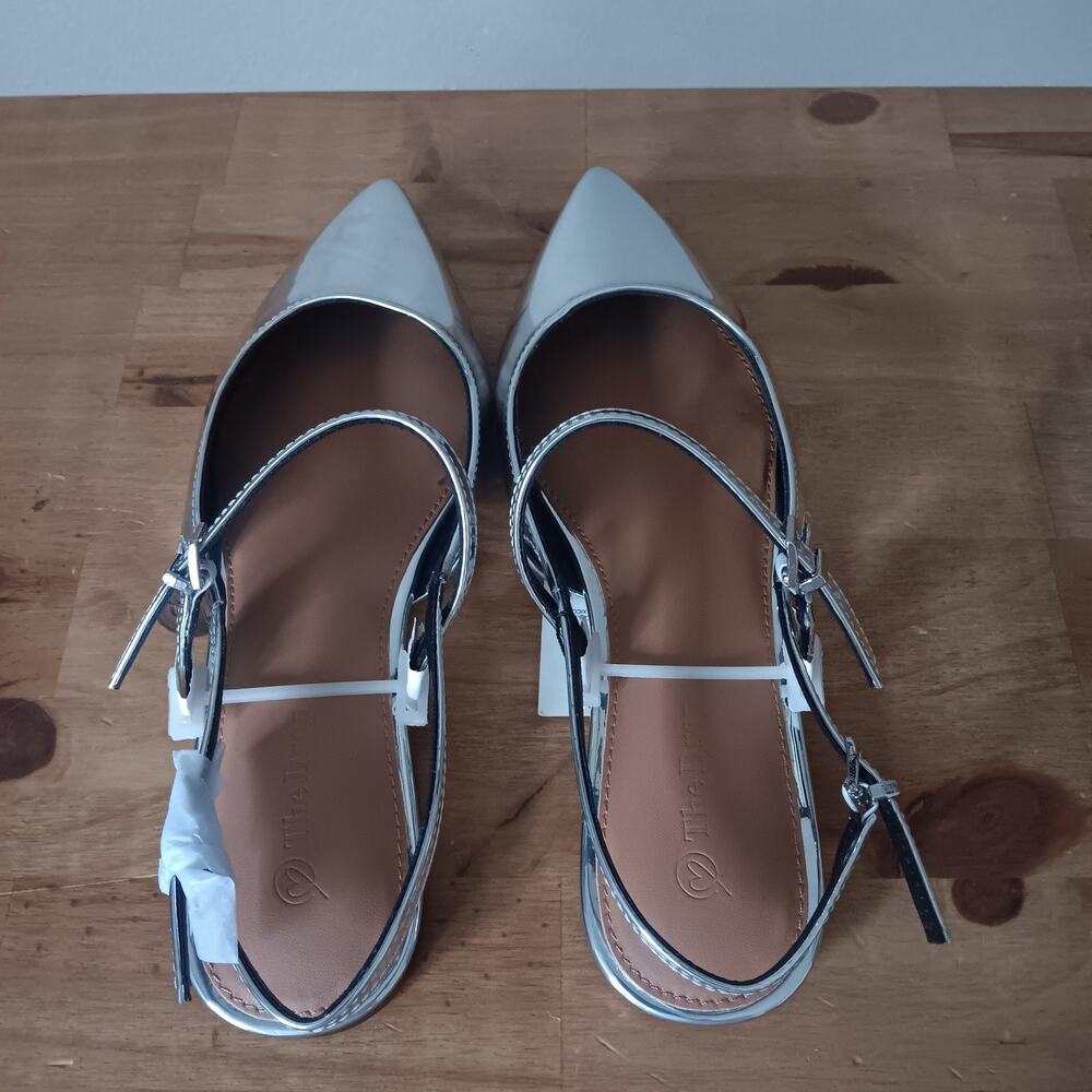 The Drop Silver TAMMIE Pointed Toe Slingback Flats US Size 8 NWT - Picture 6 of 10
